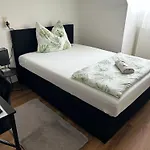 Apartmán Fruehstueckspension Elena Nicoleta Caltun
