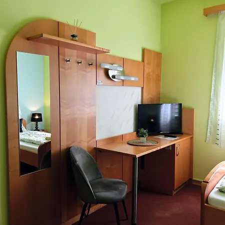Fruehstueckspension Elena Nicoleta Caltun Apartment *