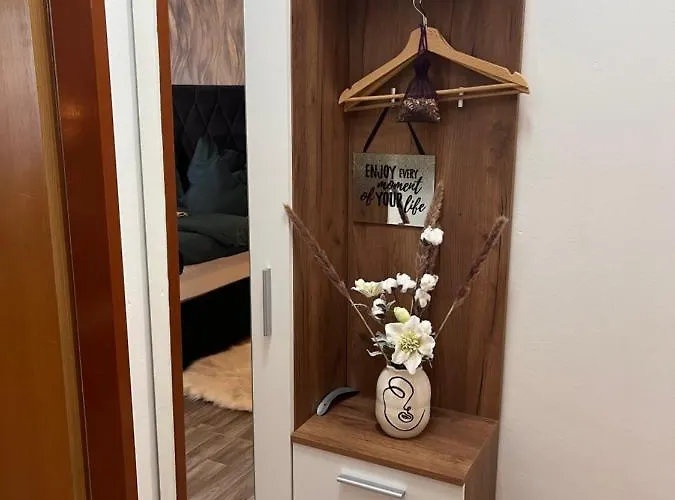 Fruehstueckspension Elena Nicoleta Caltun דירה *