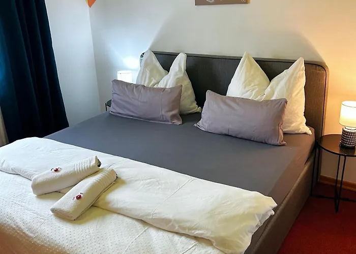 Fruehstueckspension Elena Nicoleta Caltun דירה פישמנד דורף