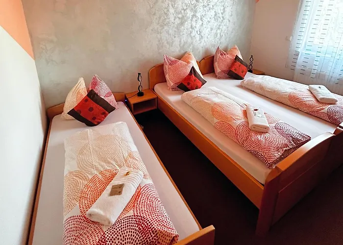 Fruehstueckspension Elena Nicoleta Caltun *